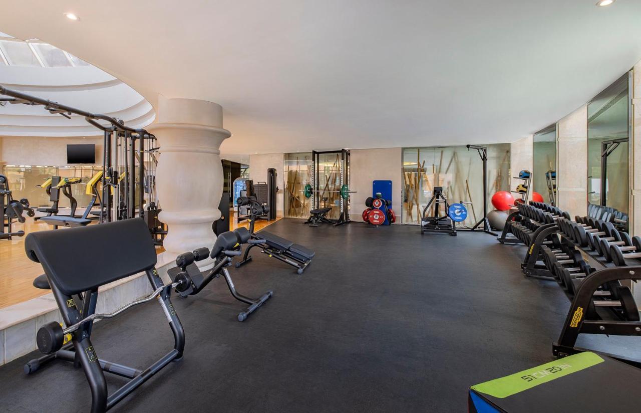Voco - Riyadh, An Ihg Hotel - فندق فوكو الرياض, احدى فنادق مجموعة إنتركونتيننتال Kültér fotó The gym at the hotel