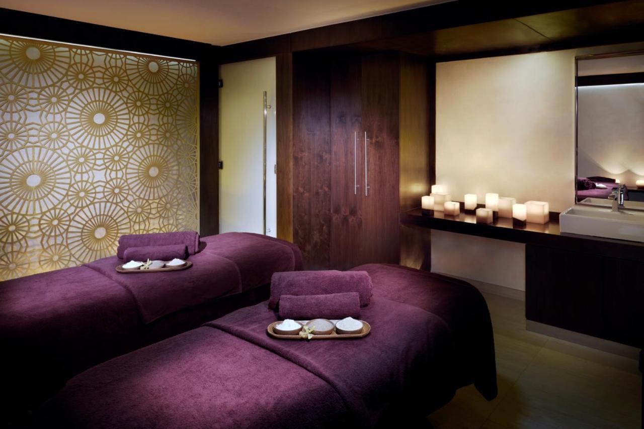 Voco - Riyadh, An Ihg Hotel - فندق فوكو الرياض, احدى فنادق مجموعة إنتركونتيننتال Kültér fotó The spa at The Dorchester